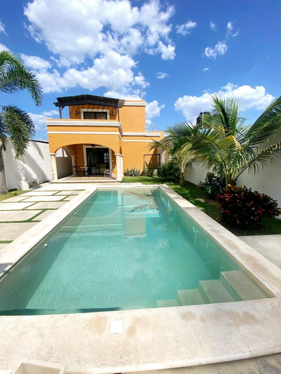 Casa Flamingos Altabi Villa Mérida Exterior photo