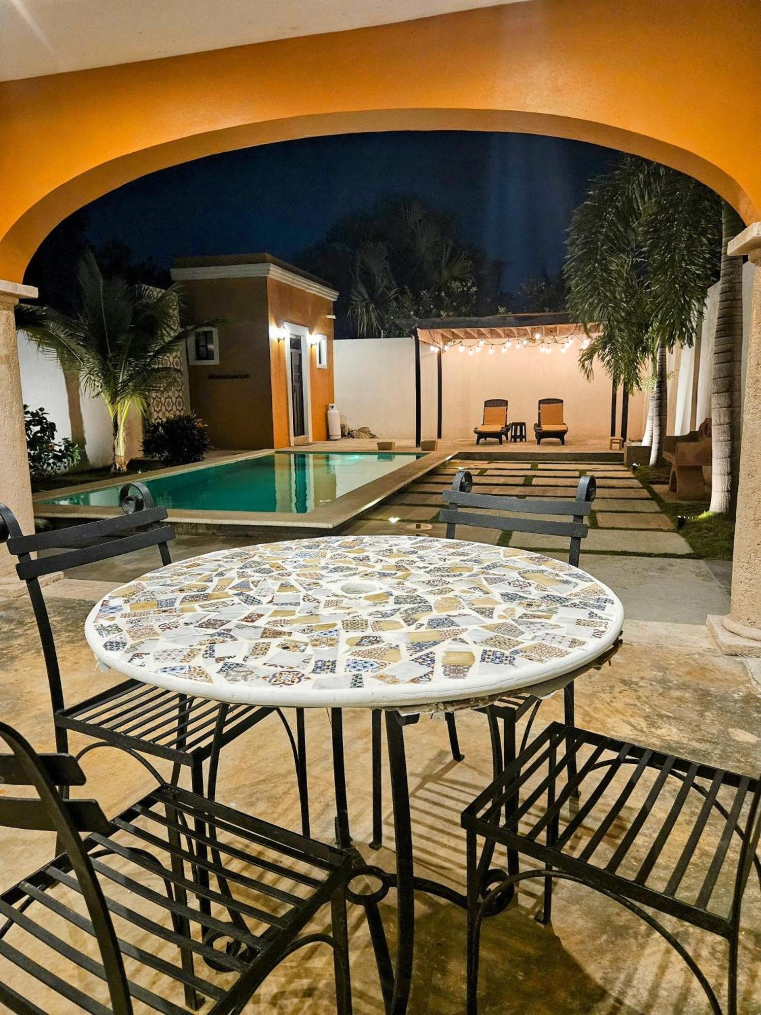 Casa Flamingos Altabi Villa Mérida Exterior photo